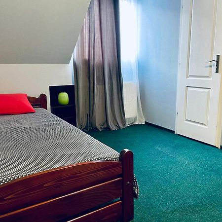 Pensiunea Texas Self Check-In Cluj-Napoca Rum bild