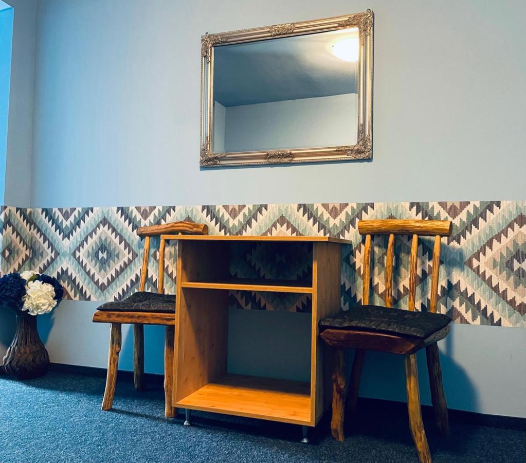 Pensiunea Texas Self Check-In Cluj-Napoca Exteriör bild