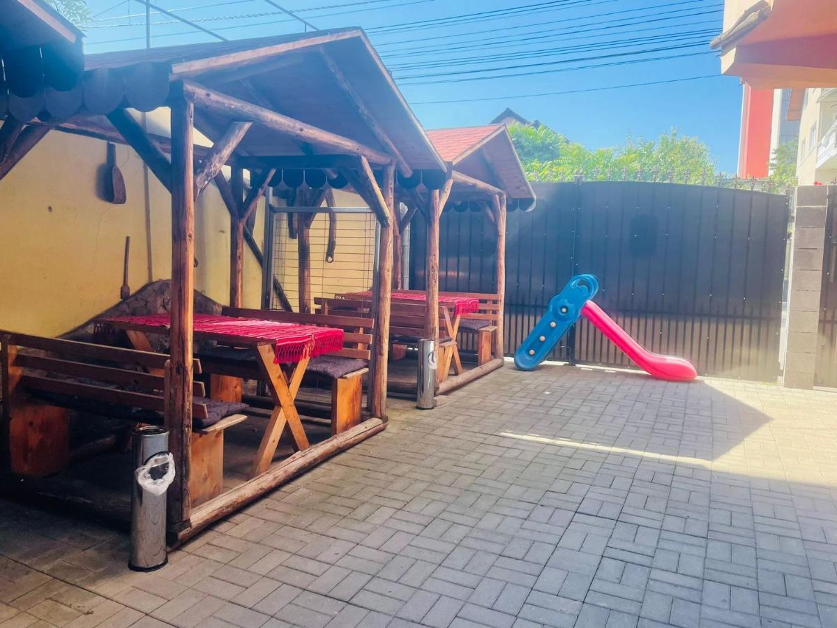 Pensiunea Texas Self Check-In Cluj-Napoca Exteriör bild