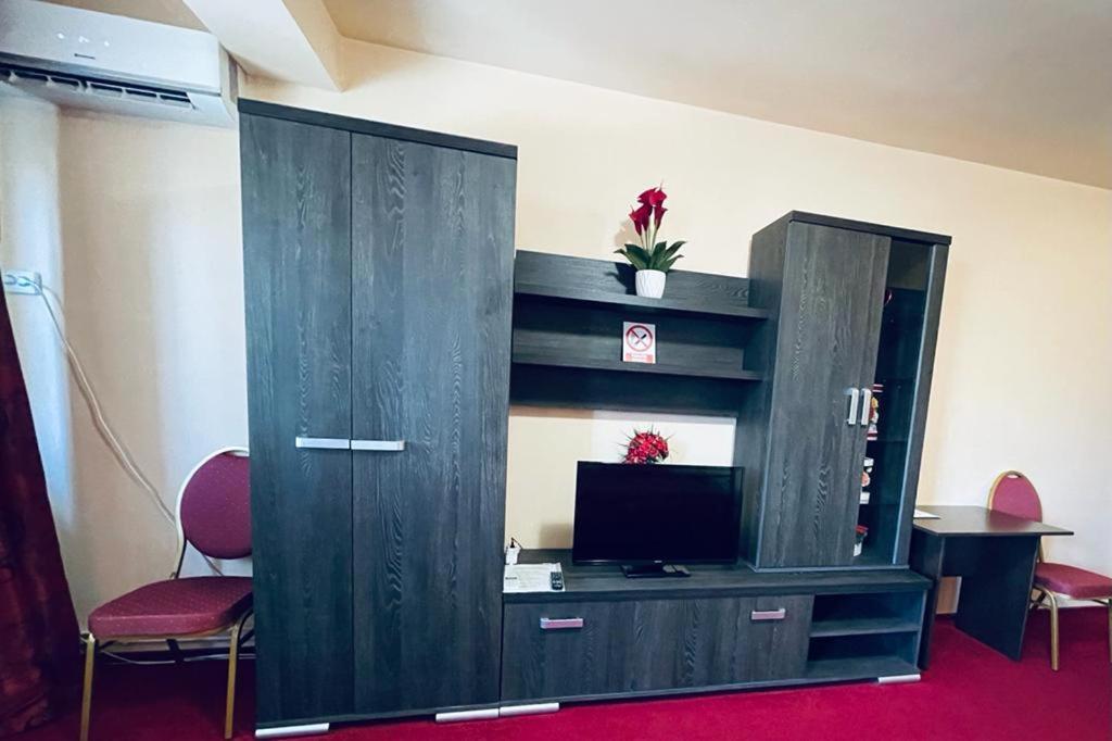 Pensiunea Texas Self Check-In Cluj-Napoca Exteriör bild